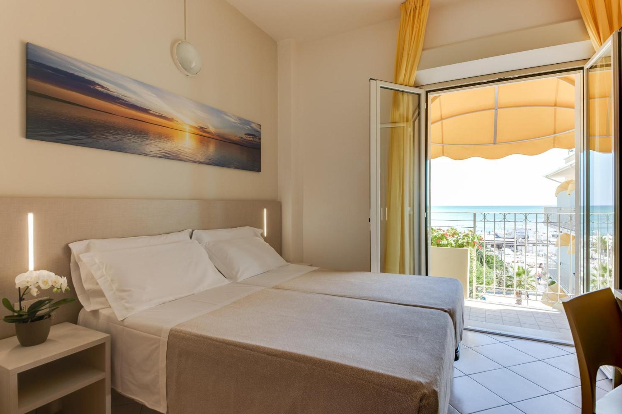 Savoia Hotel Misano Adriatico Luaran gambar