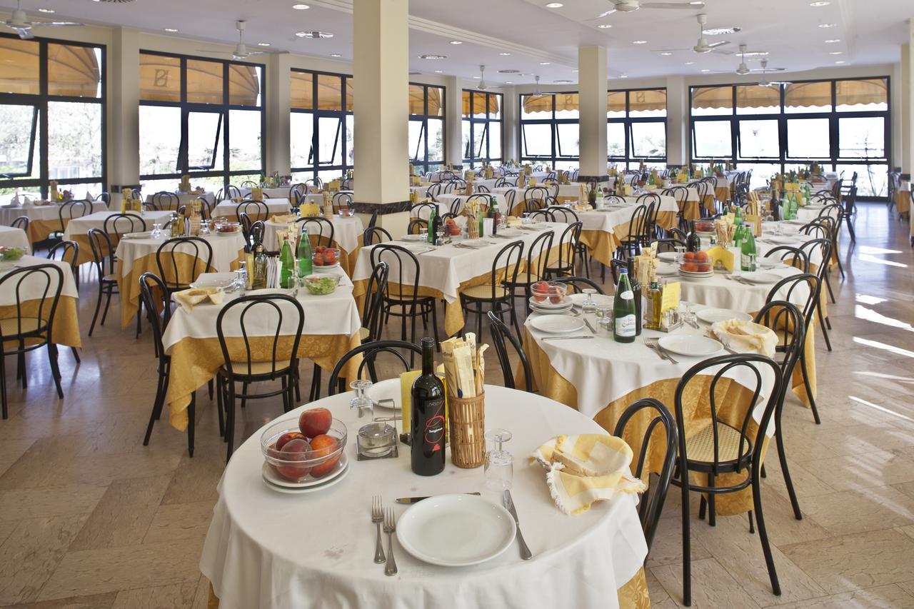 Savoia Hotel Misano Adriatico Luaran gambar
